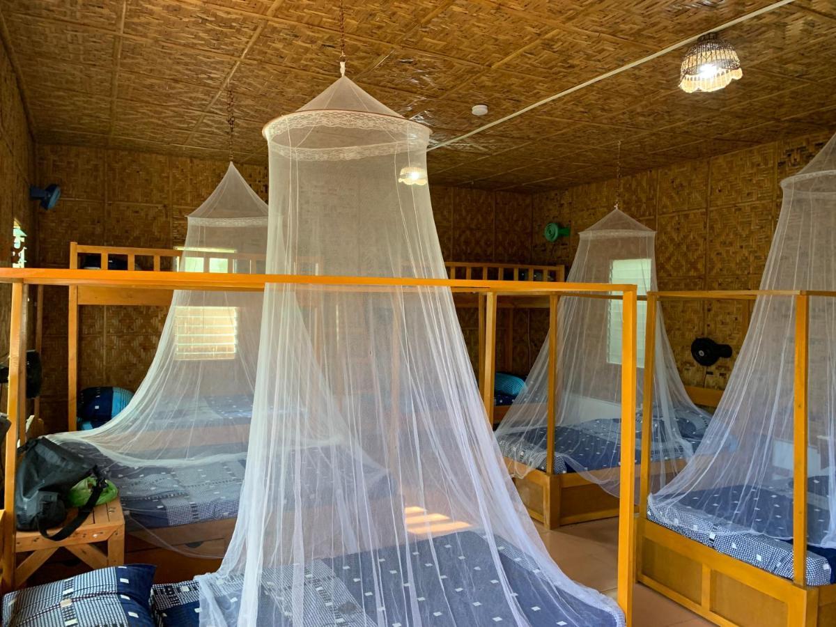 Izla Soanna Vandrarhem Panglao Exteriör bild
